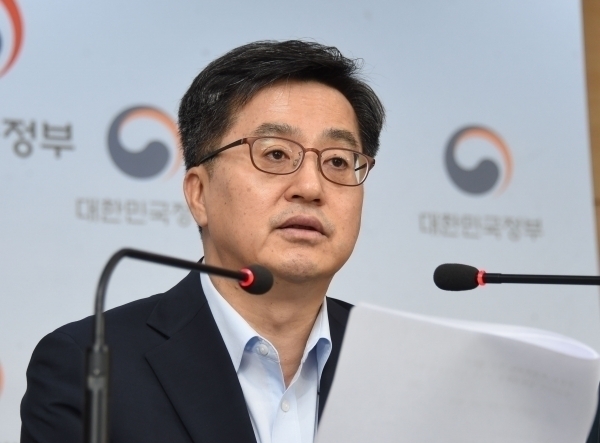 김동연 경제부총리 겸 기획재정부 장관